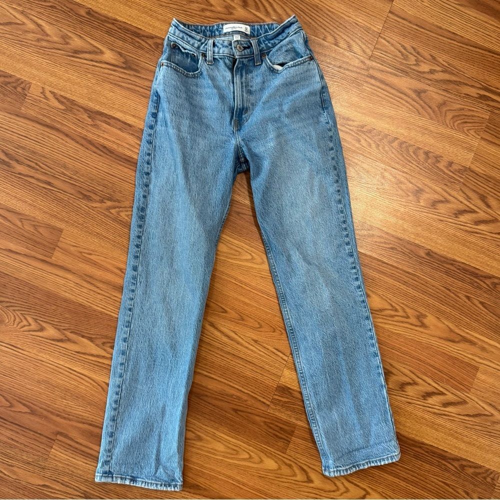 Abercrombie & Fitch High Rise Medium Wash Jeans